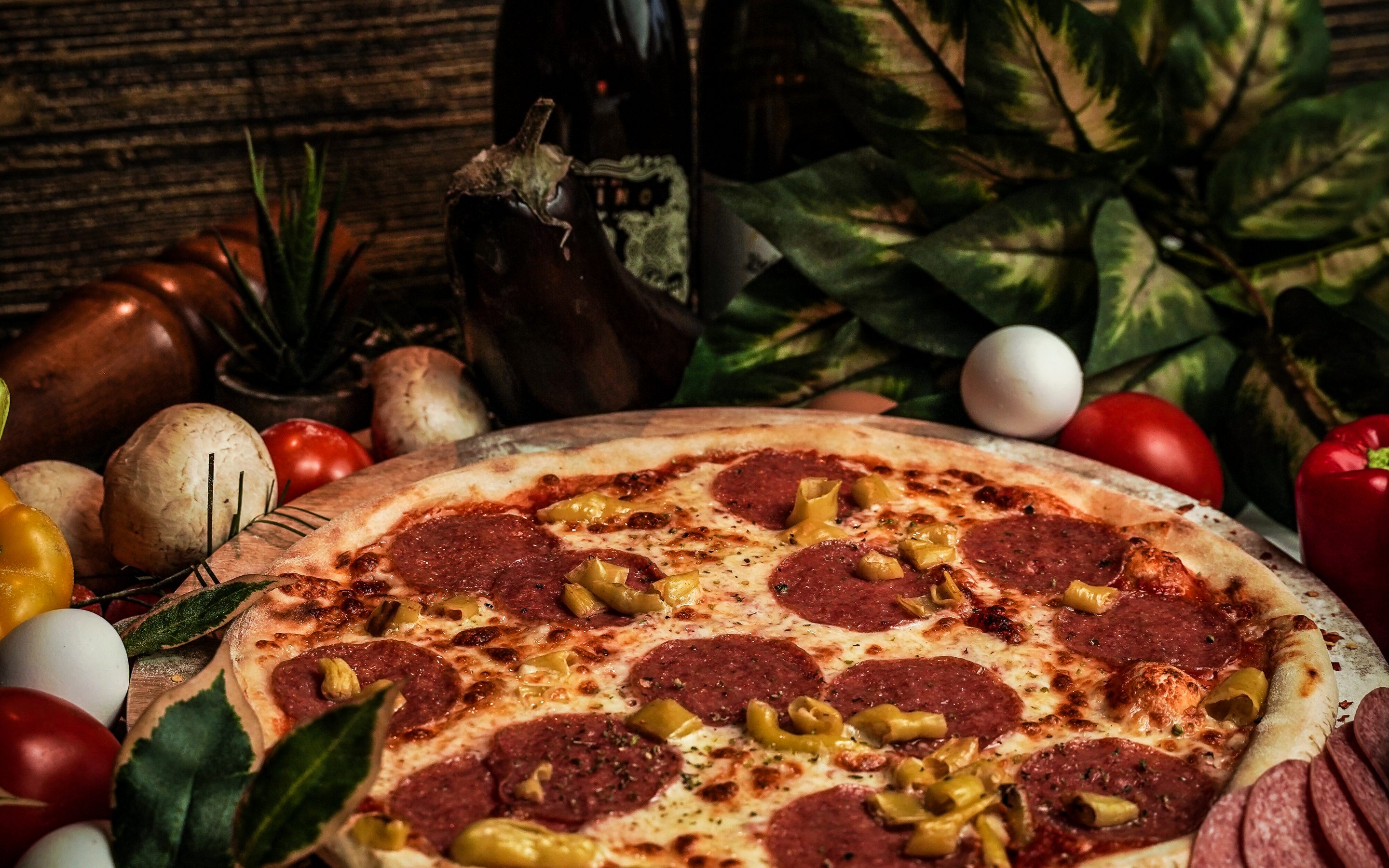 Pizza aus dem Holzofen